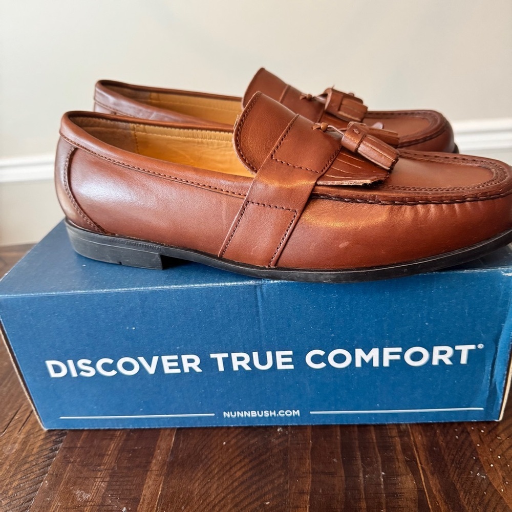 Nunn Bush Gel Comfort Men's Brown Leather Slip On Dress Loafers size 11 - Picture 2 of 16